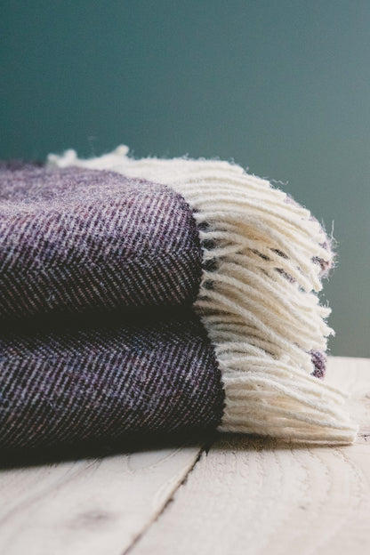 Pure Wool Herringbone Throw Blanket (Dusty Plum, Size: 200x146cm)