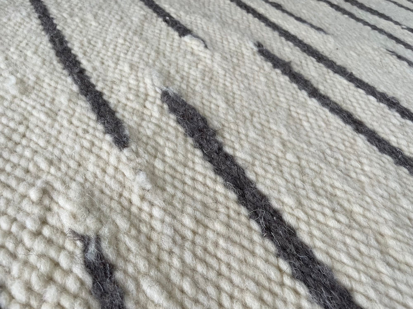 Pure Wool Rug (Rose) | Hand Woven in the UK